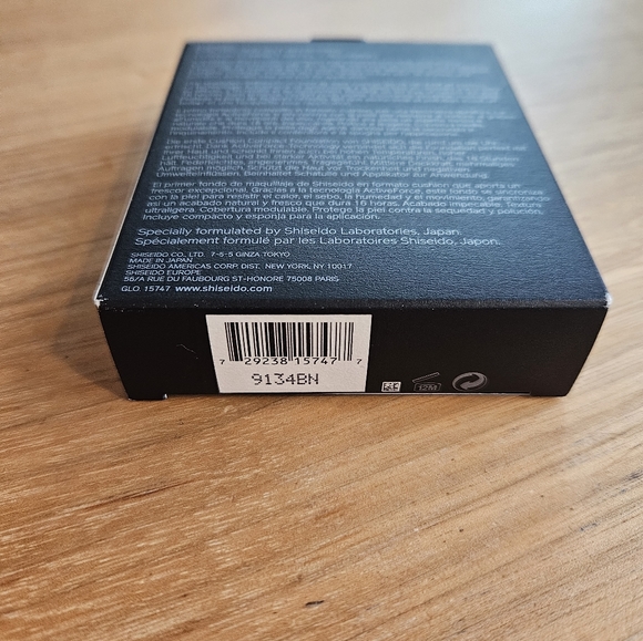 Shiseido Synchro Skin Self-Refreshing Cushion Compact Refill - Picture 4 of 5